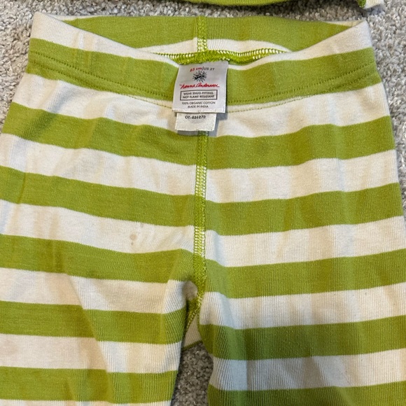 Hanna Andersson Pajama Sets - Picture 4 of 6